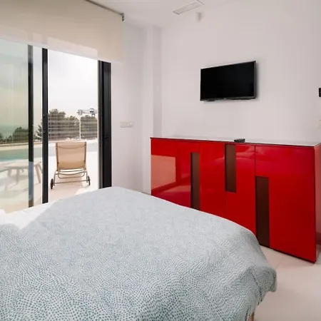 Relax And Unwind In Our Cozy Beachside Nice Villa בית נופש Ribamar (Lourinha)